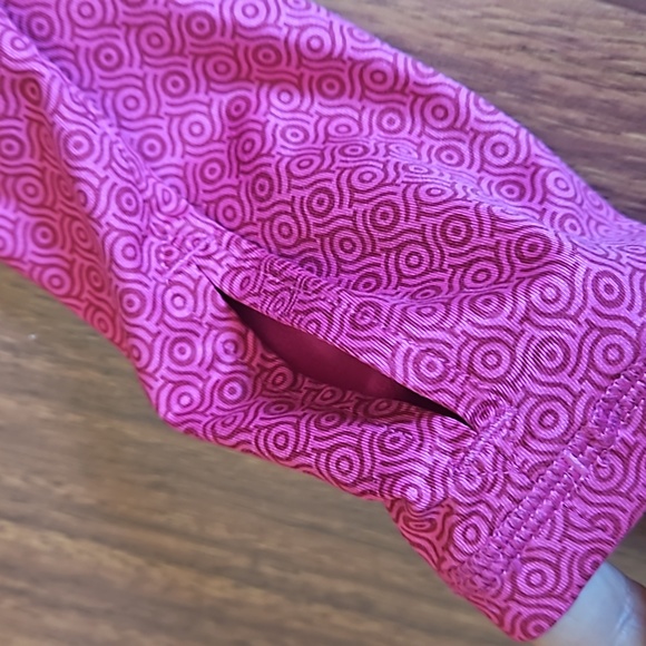 Lolë Long-sleeved Athletic Quarter Zip Pullover Top Fushia Pink, Sz Small - Picture 10 of 11